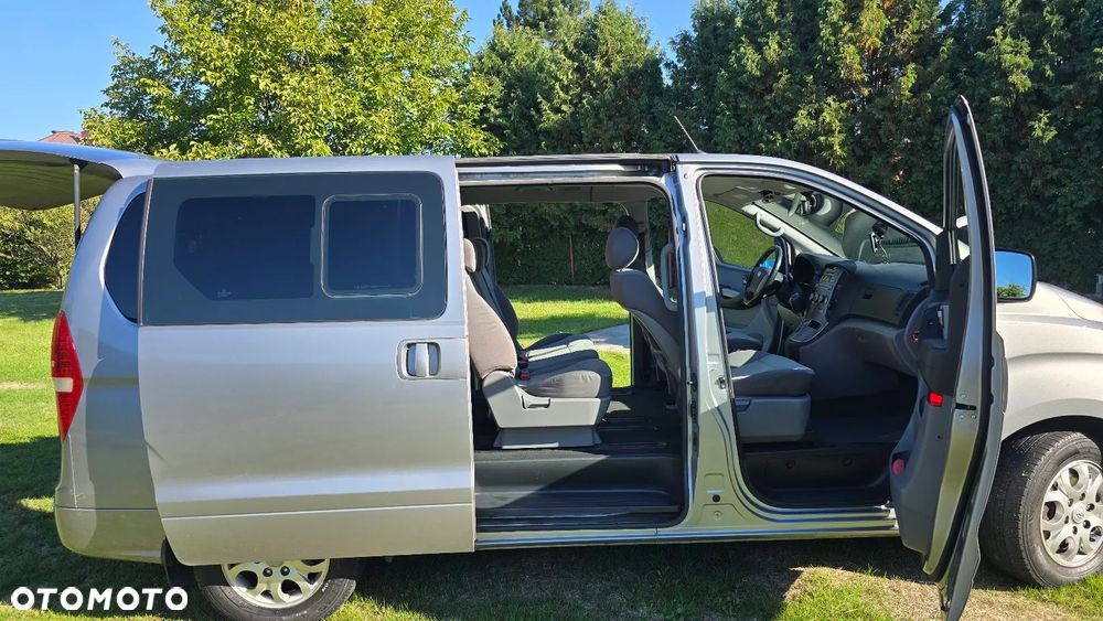 Hyundai H-1 - 17