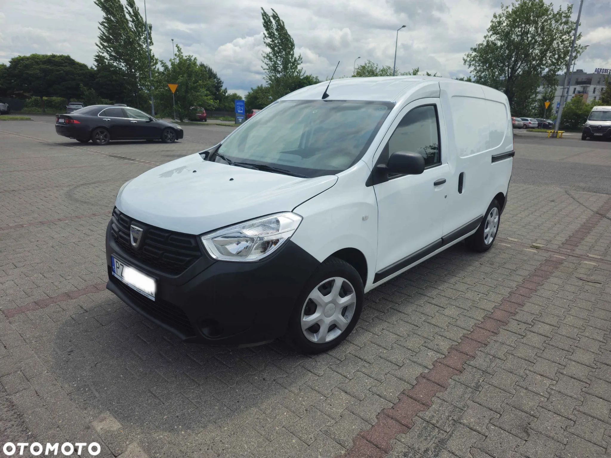 Dacia Dokker - 1
