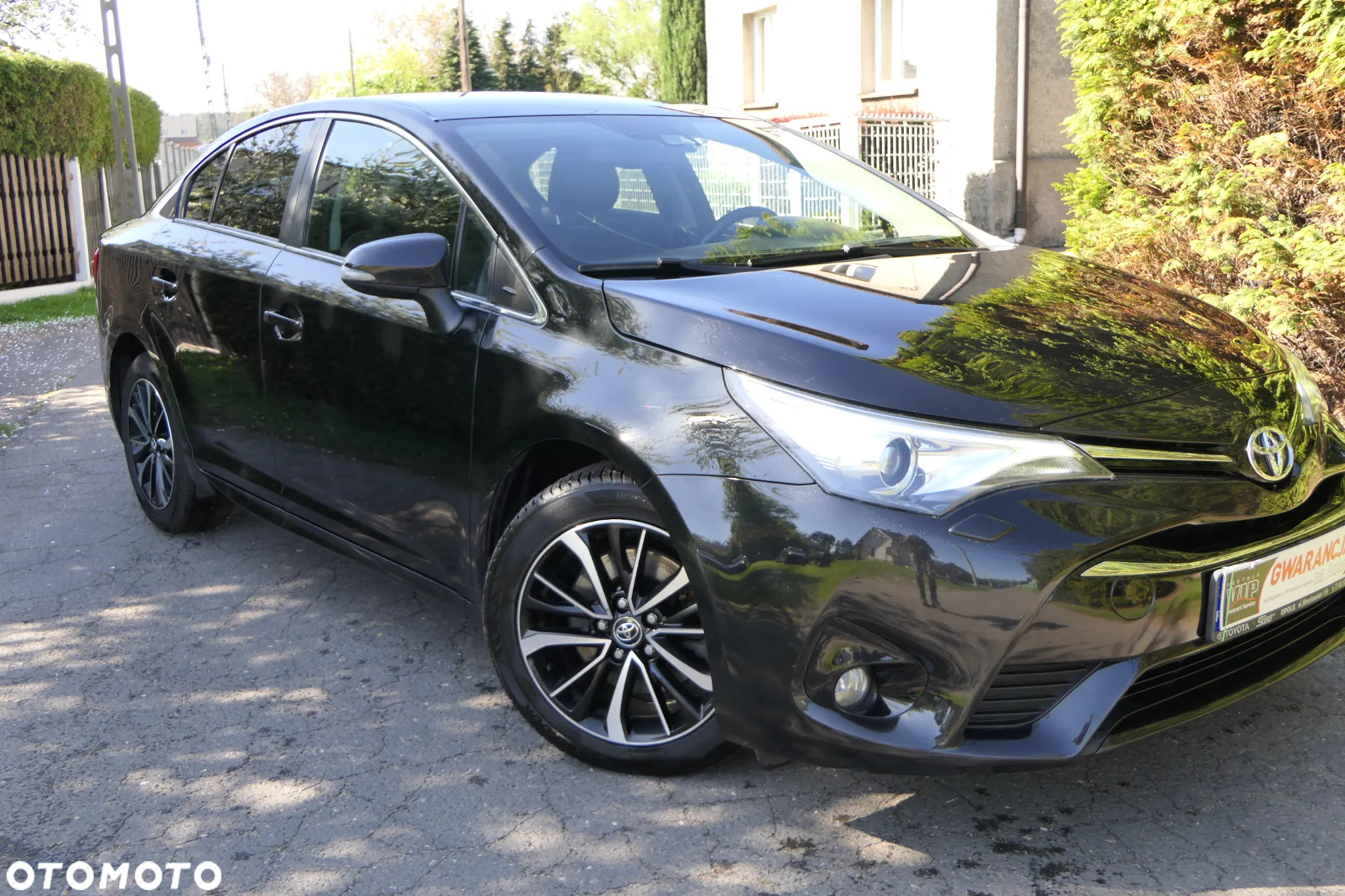 Toyota Avensis 2.0 D-4D Prestige - 3