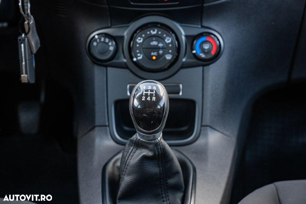 FORD Fiesta 2016 — imagine 18