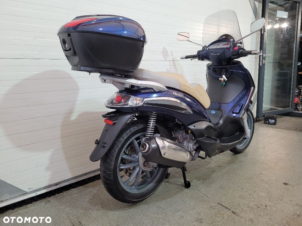 Piaggio Beverly - 23