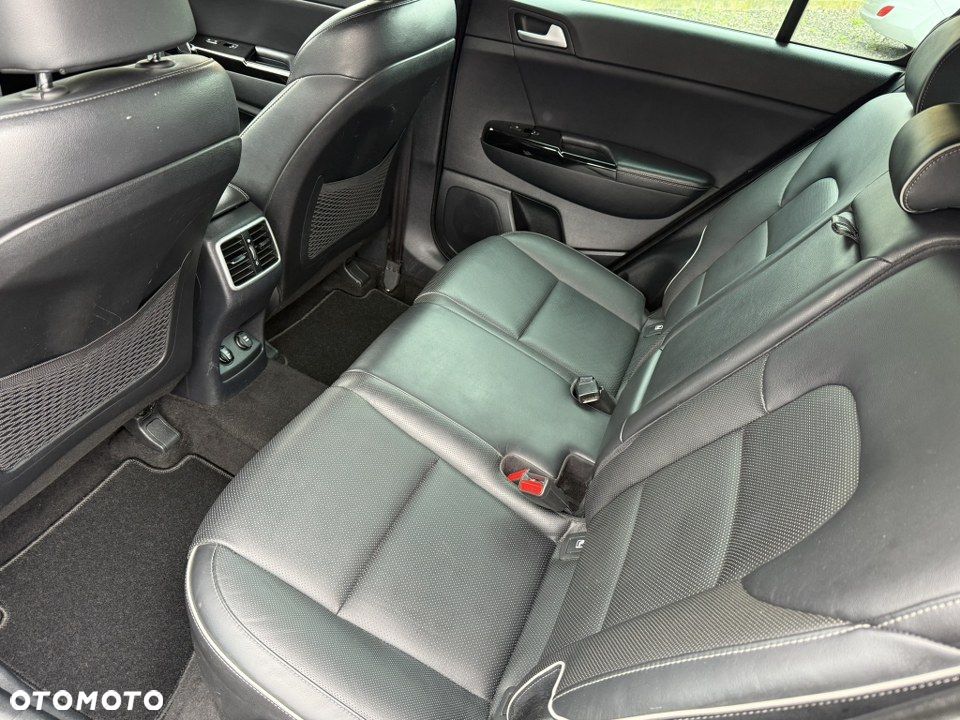 Kia Sportage 1.6 GDI 2WD Black Edition - 37