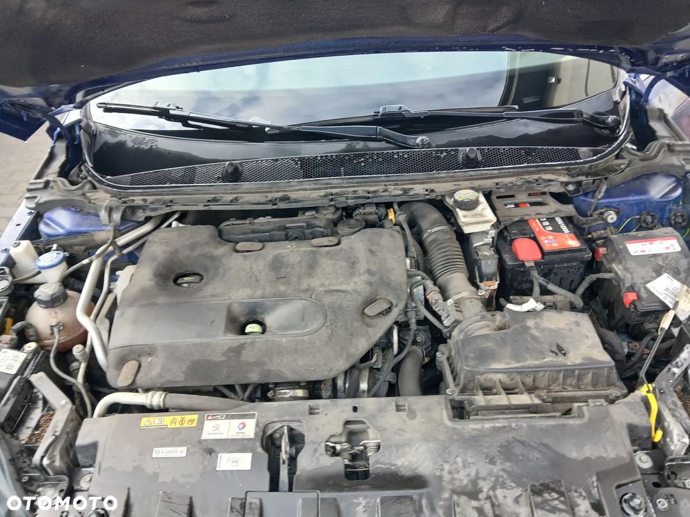 Peugeot 308 2.0 BlueHDi GT S&S EAT8 - 17