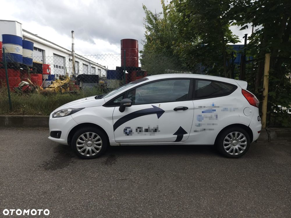 Ford Fiesta - 4