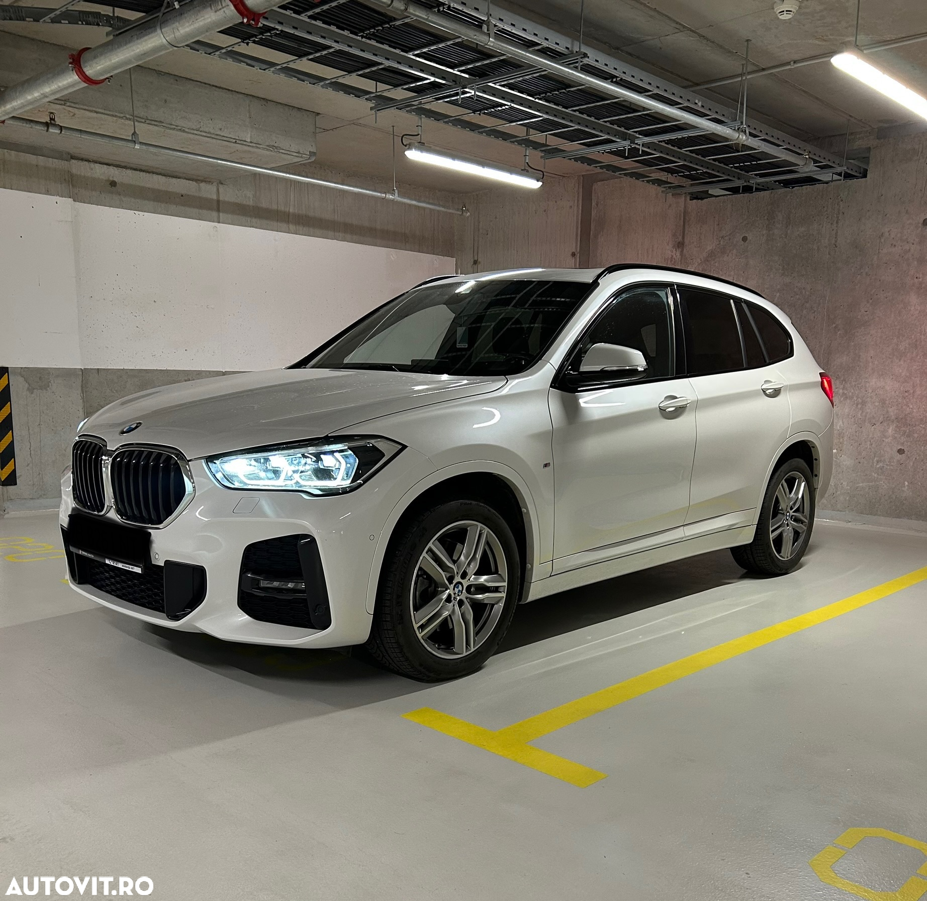 BMW X1 xDrive25d AT M Sport - 8