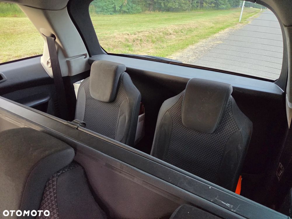 Citroën C4 Grand Picasso - 12