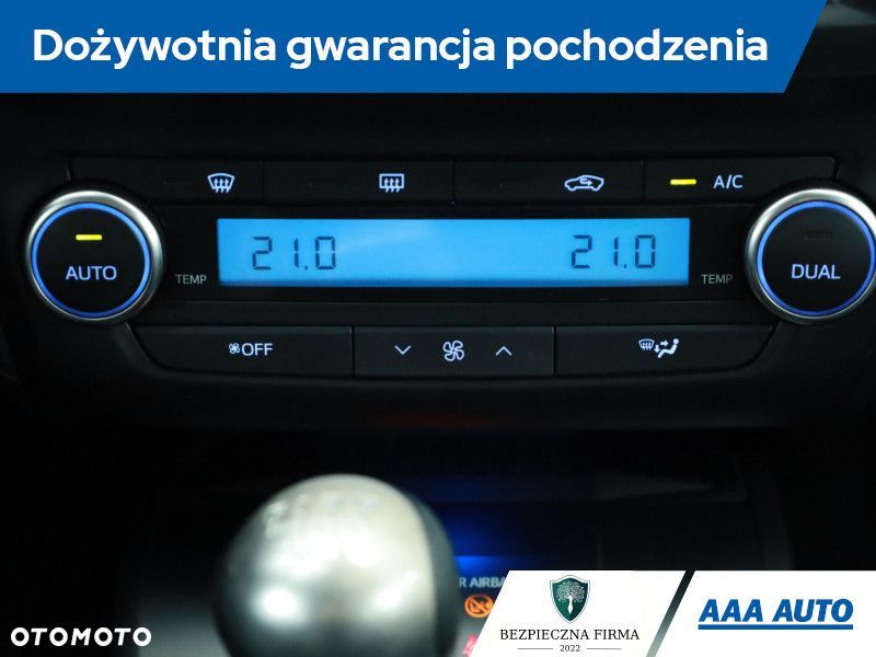 Toyota Avensis - 12