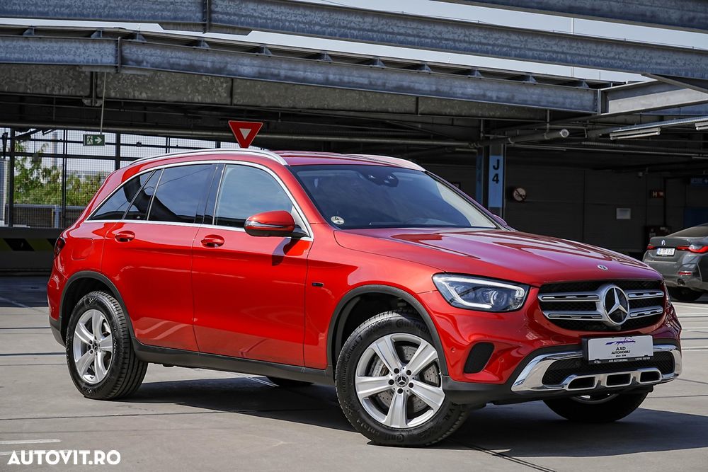Mercedes-Benz GLC - 23