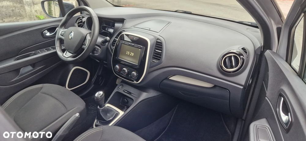 Renault Captur - 16