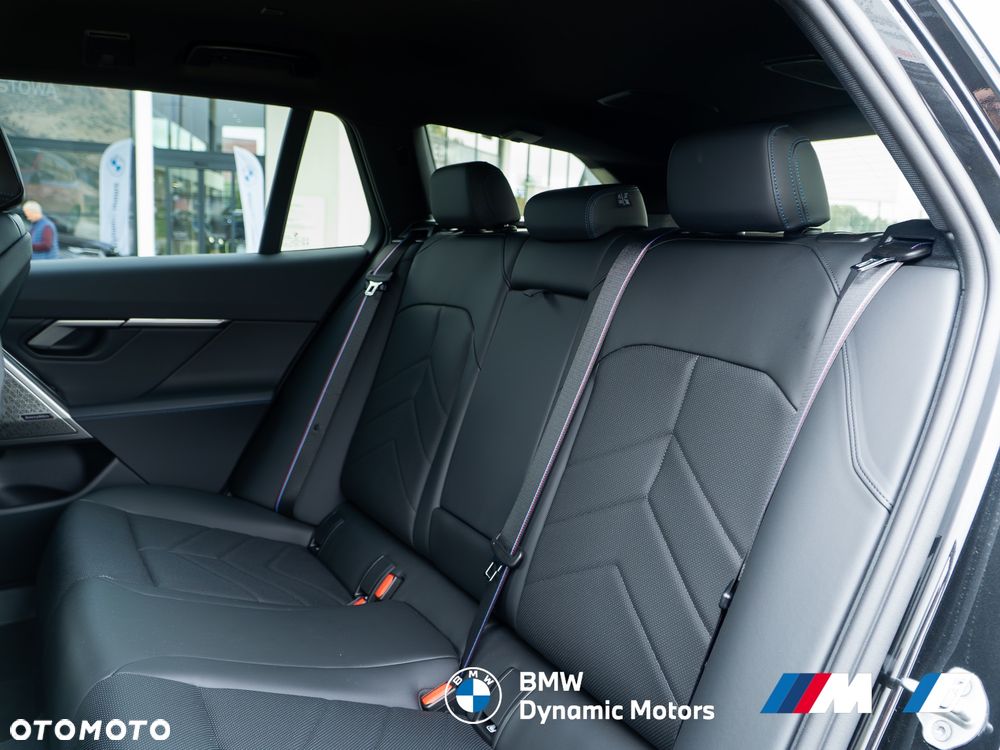 BMW Seria 5 520d xDrive Touring - 26