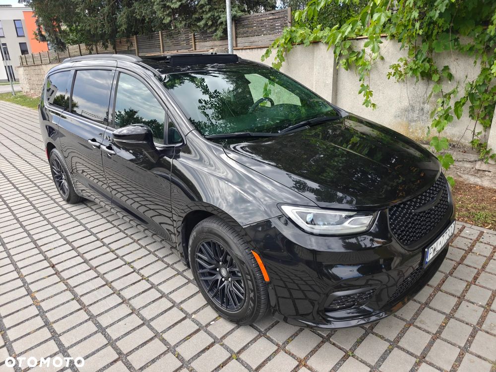 Chrysler Pacifica - 9