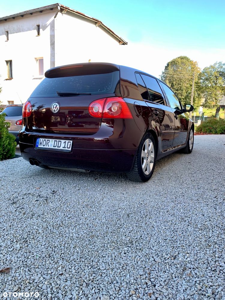 Volkswagen Golf 2005 photo 2