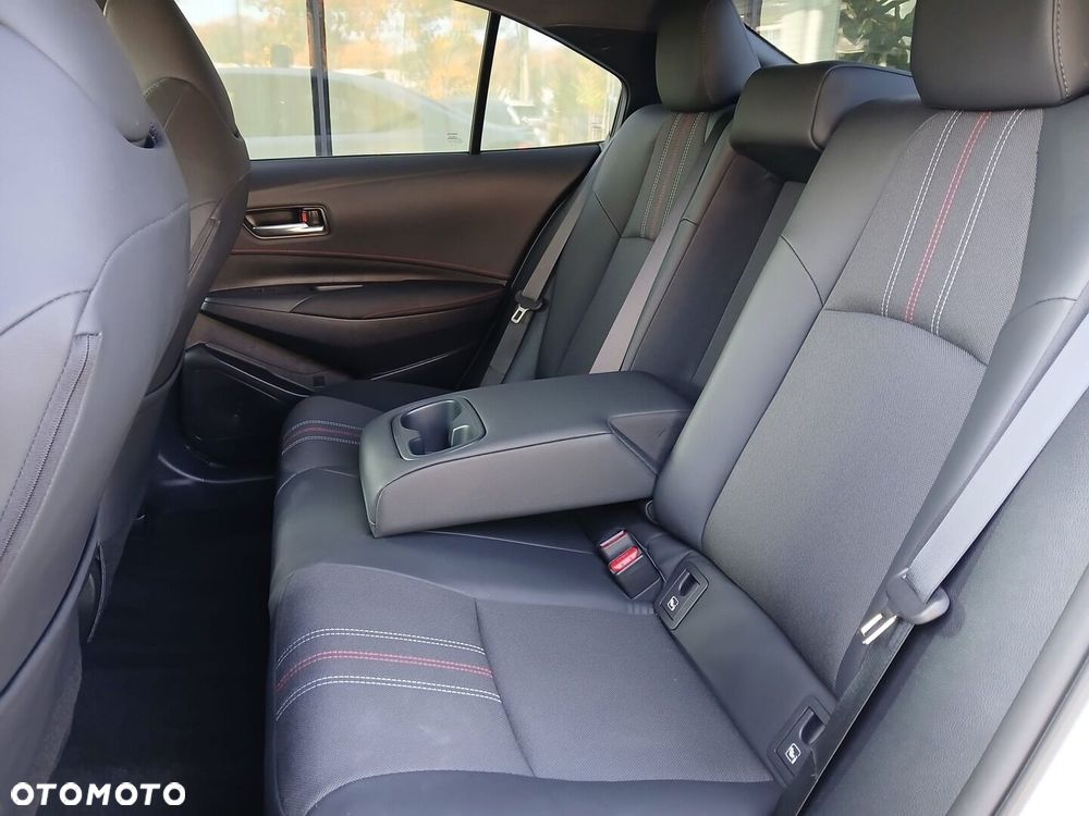Toyota Corolla 1.8 Hybrid GR Sport - 7
