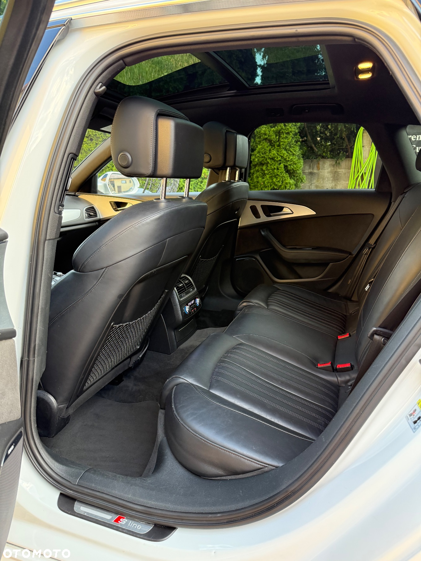 Audi A6 Avant 3.0 TDI quattro S tronic - 25