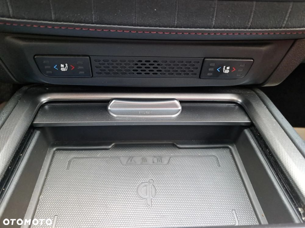SsangYong/KGM Rexton 2.2 D Black Edition 4WD 7os - 23