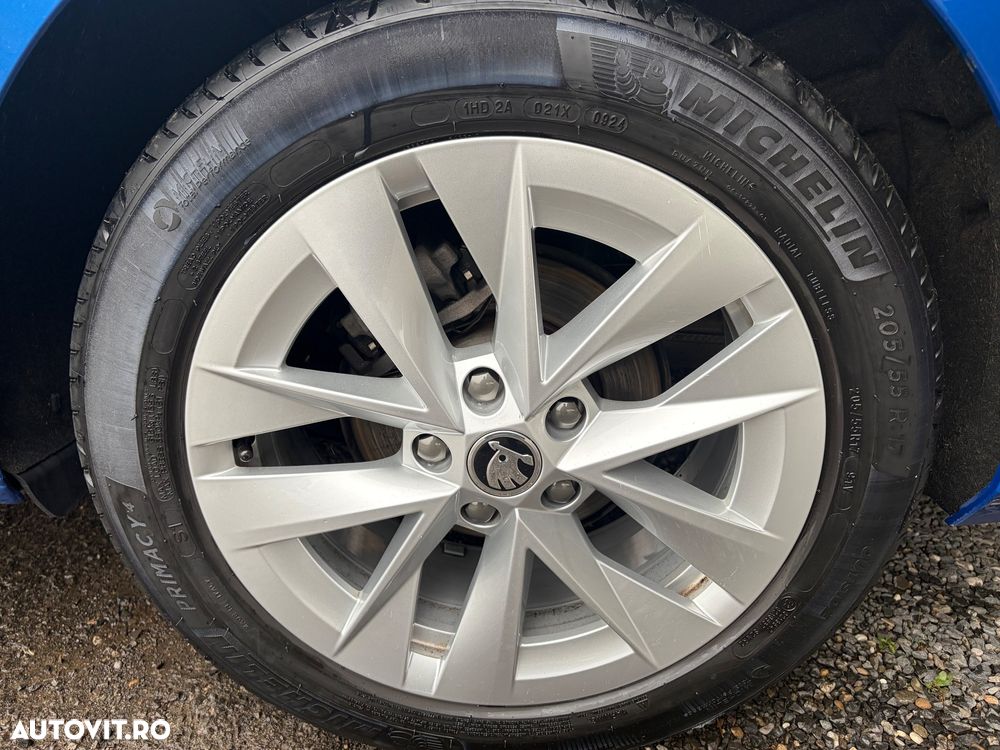 Skoda Octavia 2.0 TDI DSG Style - 22