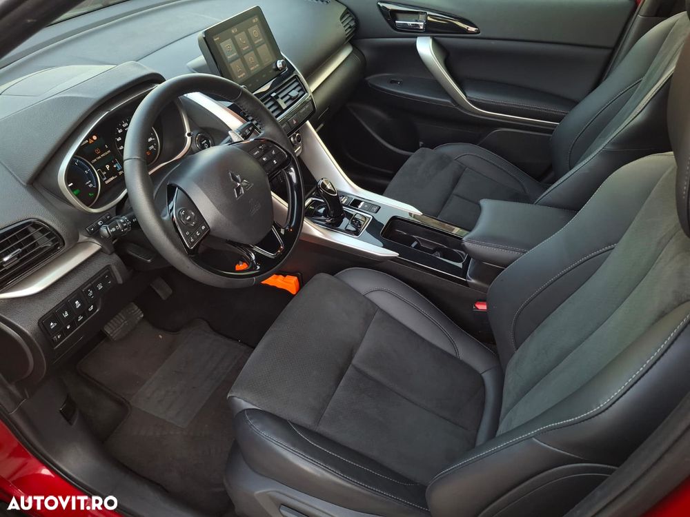 Mitsubishi Eclipse-Cross - 14
