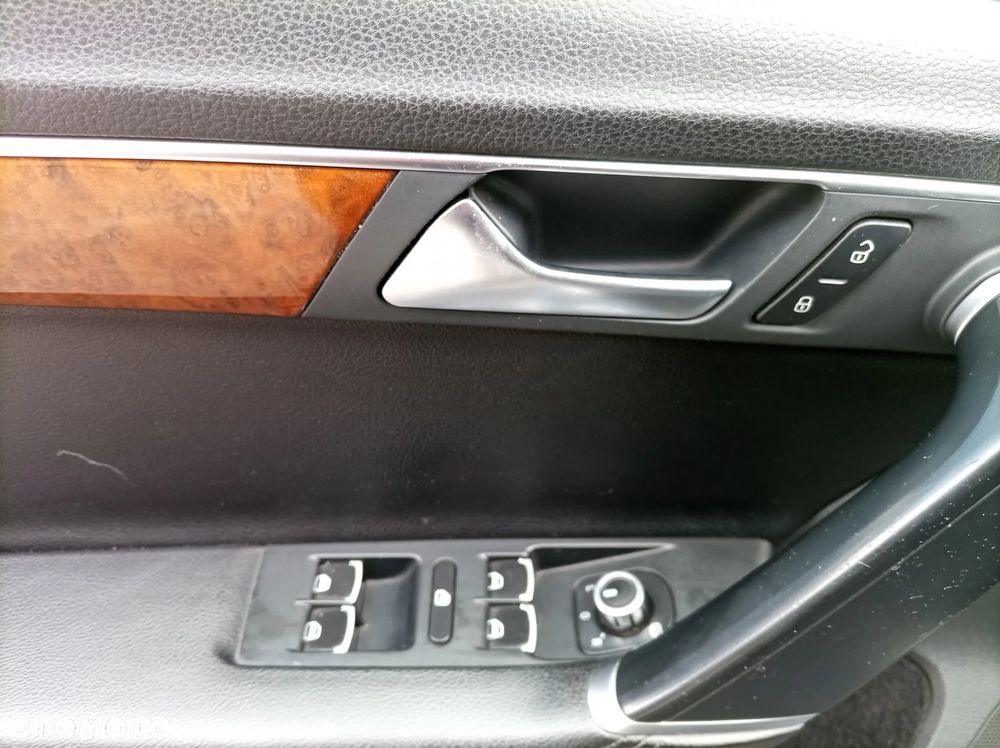 Volkswagen Passat 3.6 V6 4Mot Highline DSG - 14