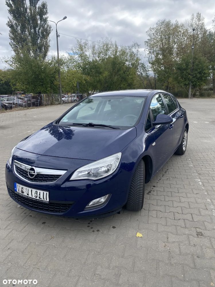 Opel Astra - 1