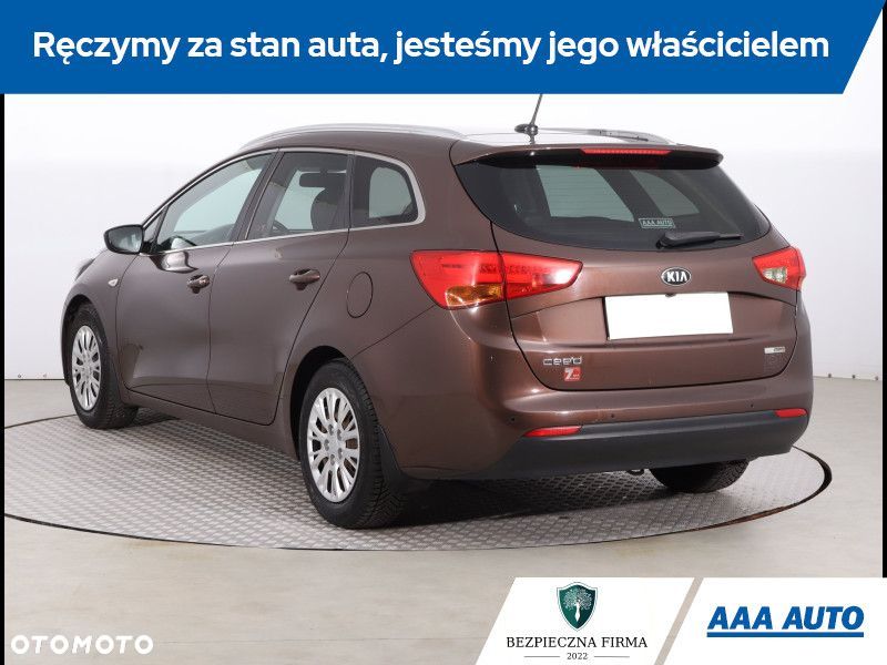Kia Ceed - 5