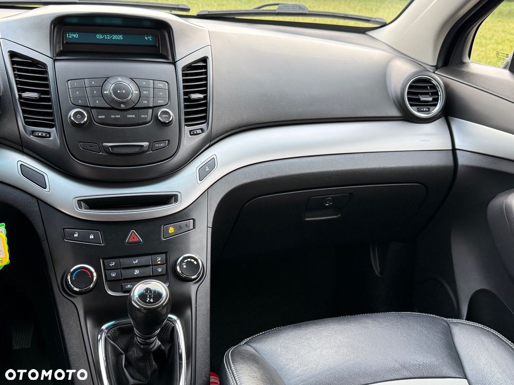 Chevrolet Orlando - 36