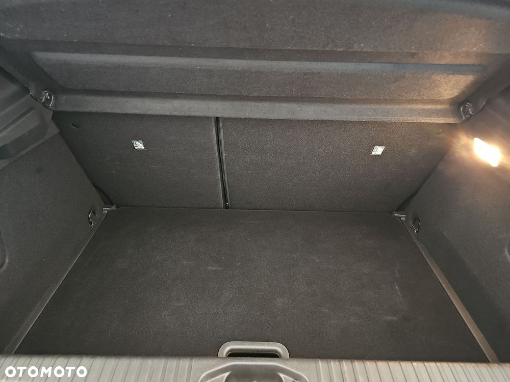 Renault Clio 1.0 TCe Evolution - 26