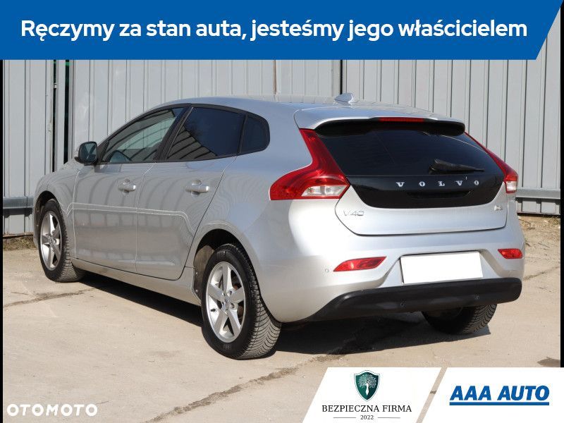 Volvo V40 - 6