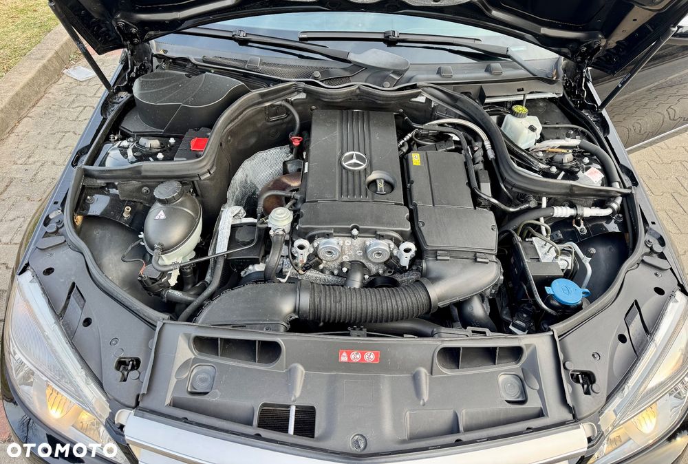 Mercedes-Benz Klasa C 180 BlueEFFICIENCY Avantgarde - 22