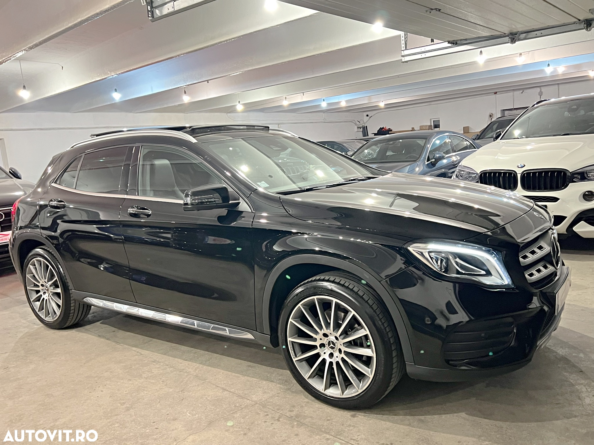 Mercedes-Benz GLA 220 d 4Matic 7G-DCT AMG Line - 24