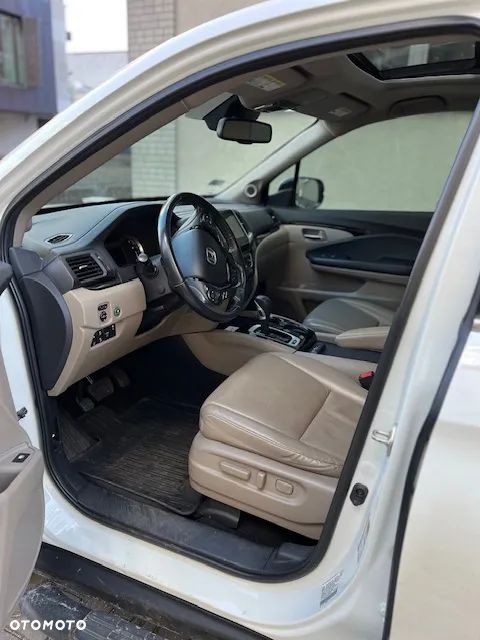 Honda Ridgeline - 16
