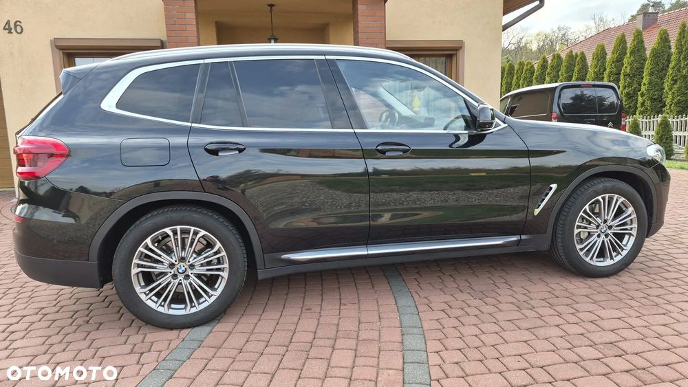 BMW X3 xDrive30d Luxury Line - 16