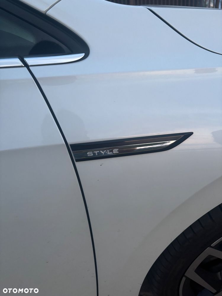 Volkswagen Golf 1.5 TSI EVO Style - 11