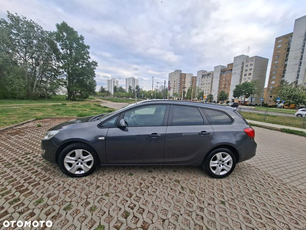 Opel Astra - 2