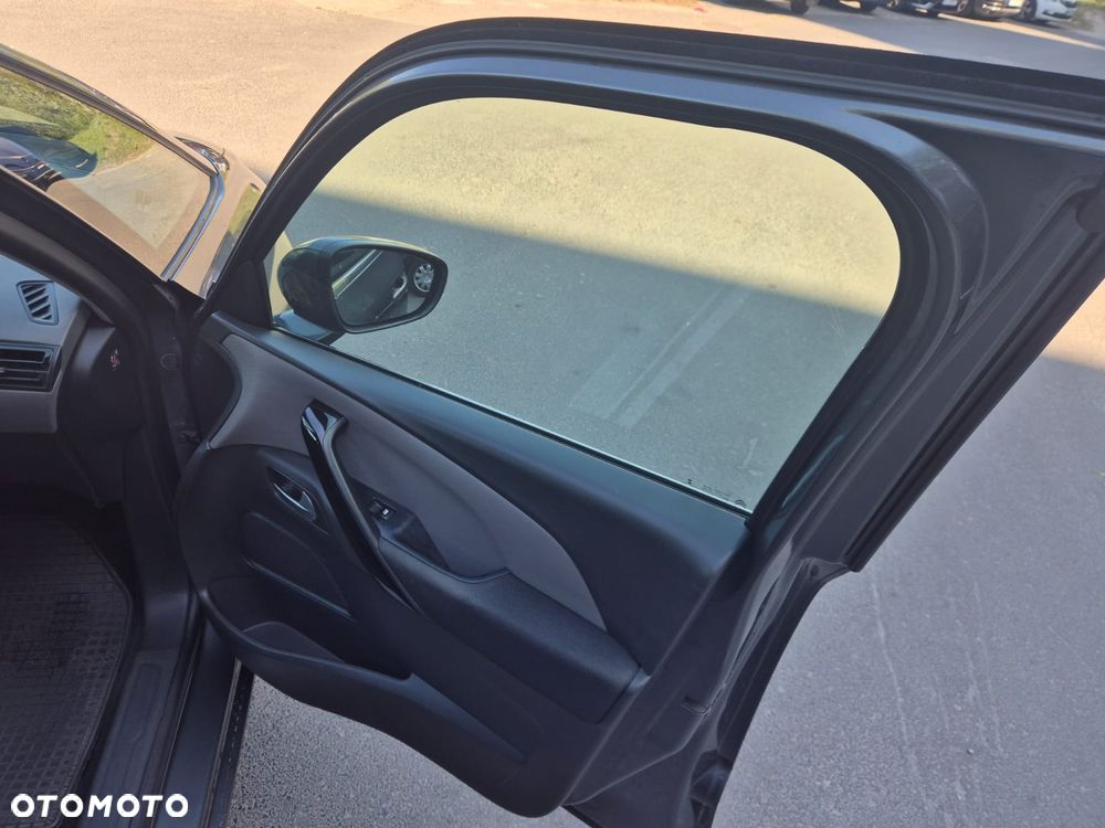 Citroën C4 Picasso 1.2 PureTech Shine S&S EAT6 - 18