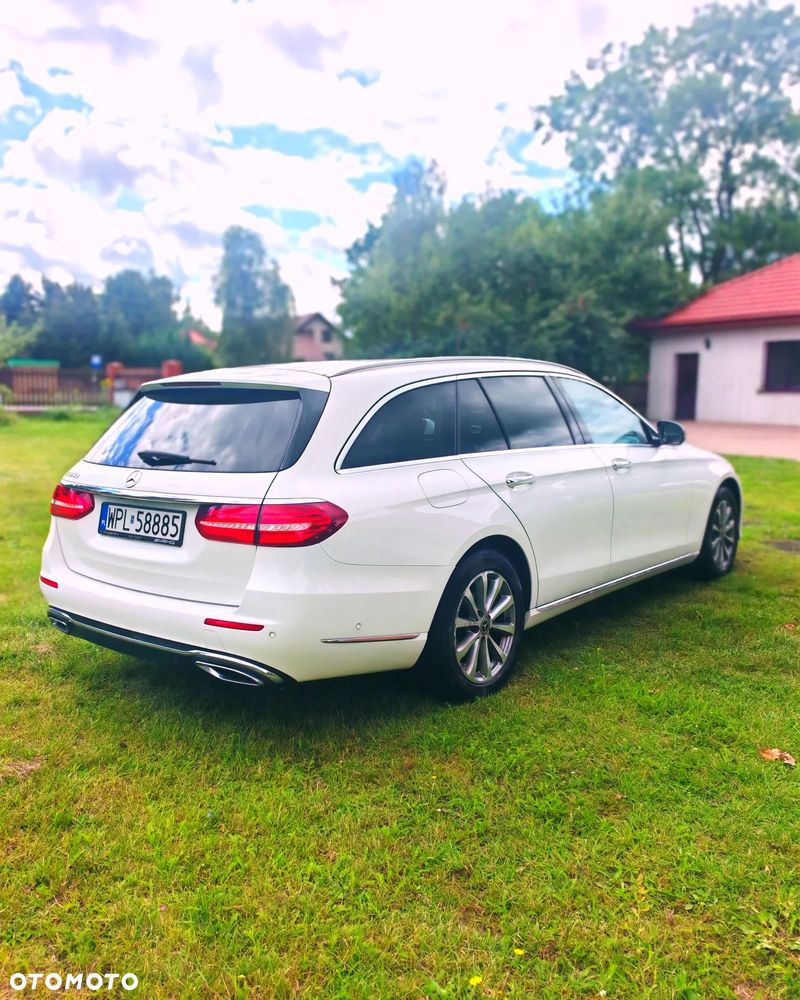Mercedes-Benz Klasa E 220 d 9G-TRONIC - 13