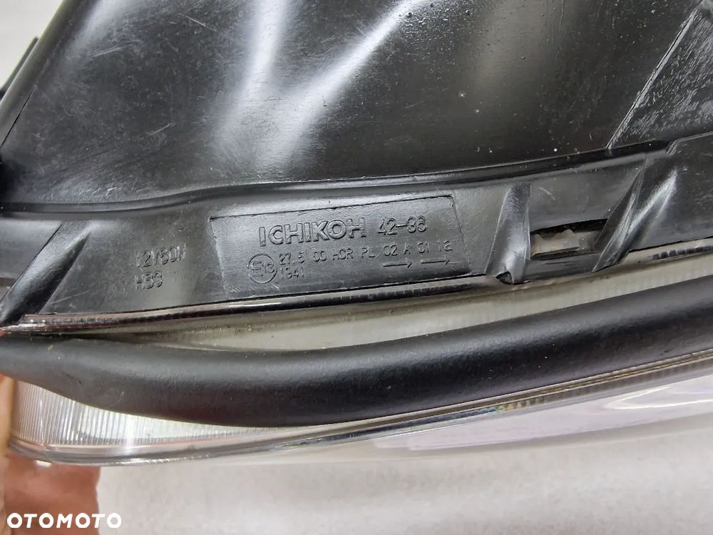 TOYOTA RAV III 06- LEWA PRZEDNIA ZWYKŁA SOCZEWKA LEWA LAMPA PRZEDNIA PRZÓD NR ICHIKOH 42-36 , NR AUKCJI LL145 - 23