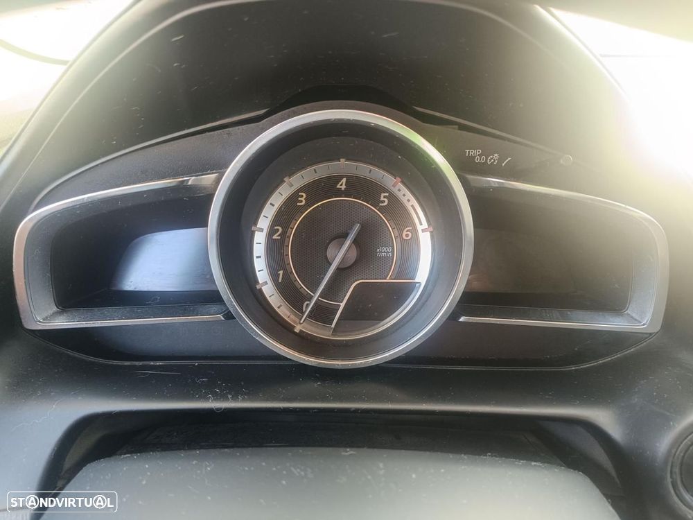 QUADRANTE MAZDA CX-3 DK - 1