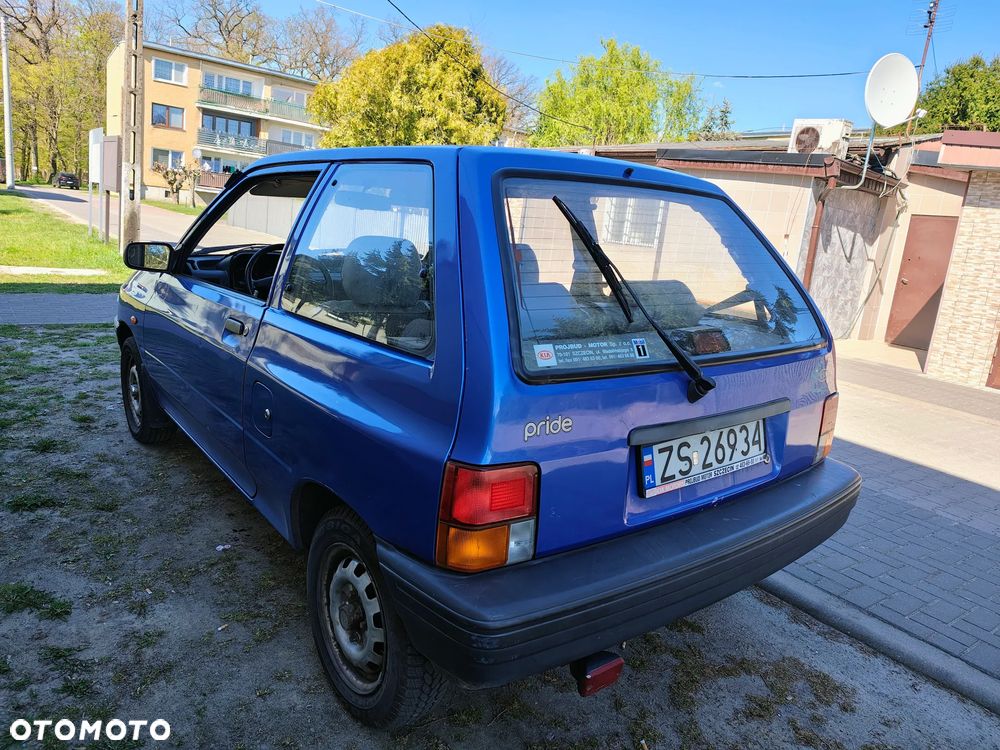 Kia Pride 1.3 - 3