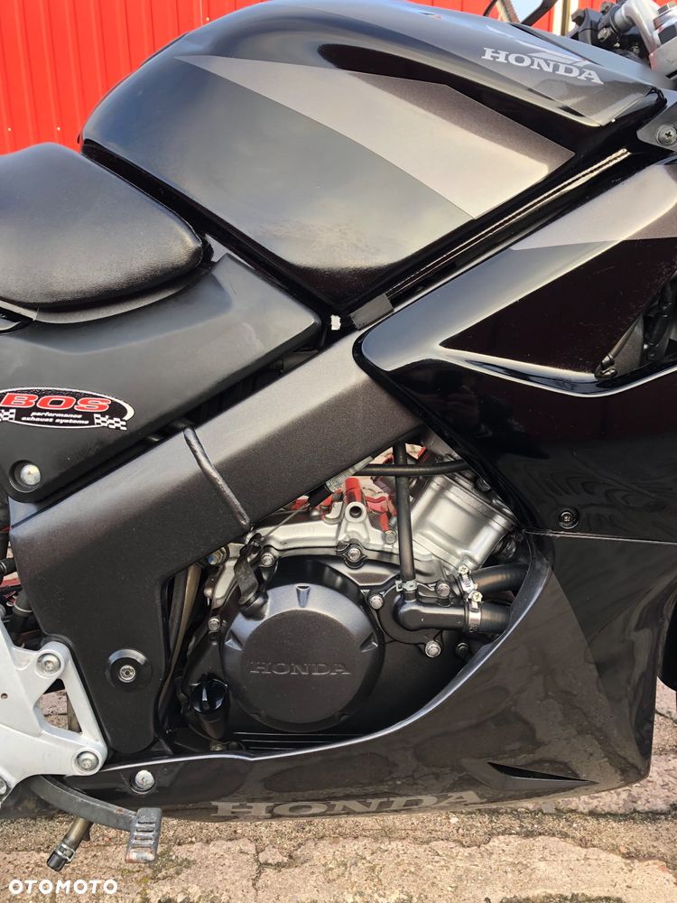 Honda CBR - 9
