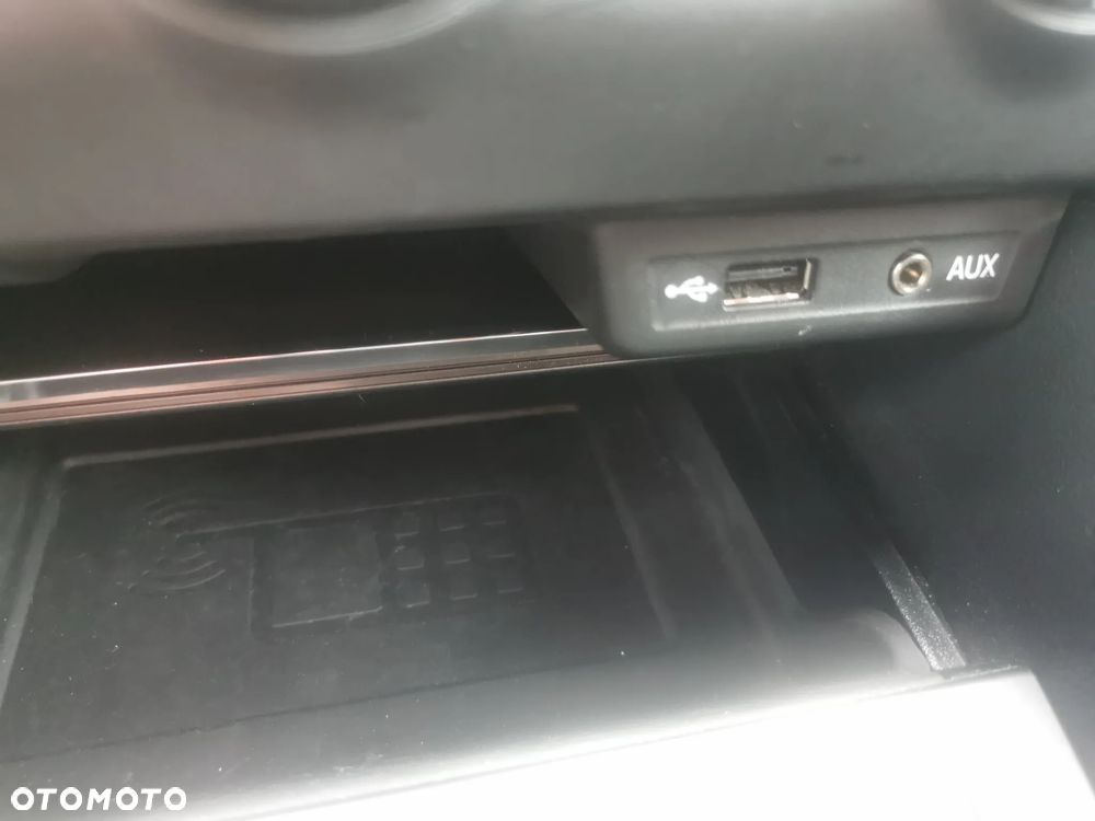 Skoda Octavia 2.0 TDI Premium Edition - 25