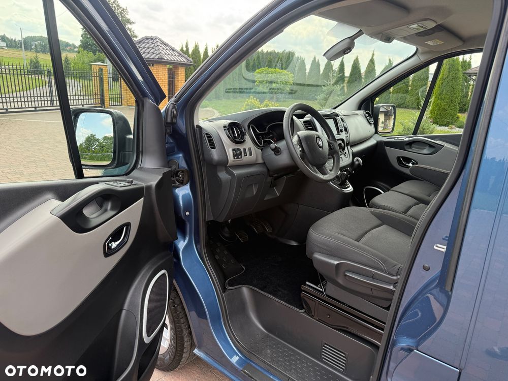 Renault Trafic - 17