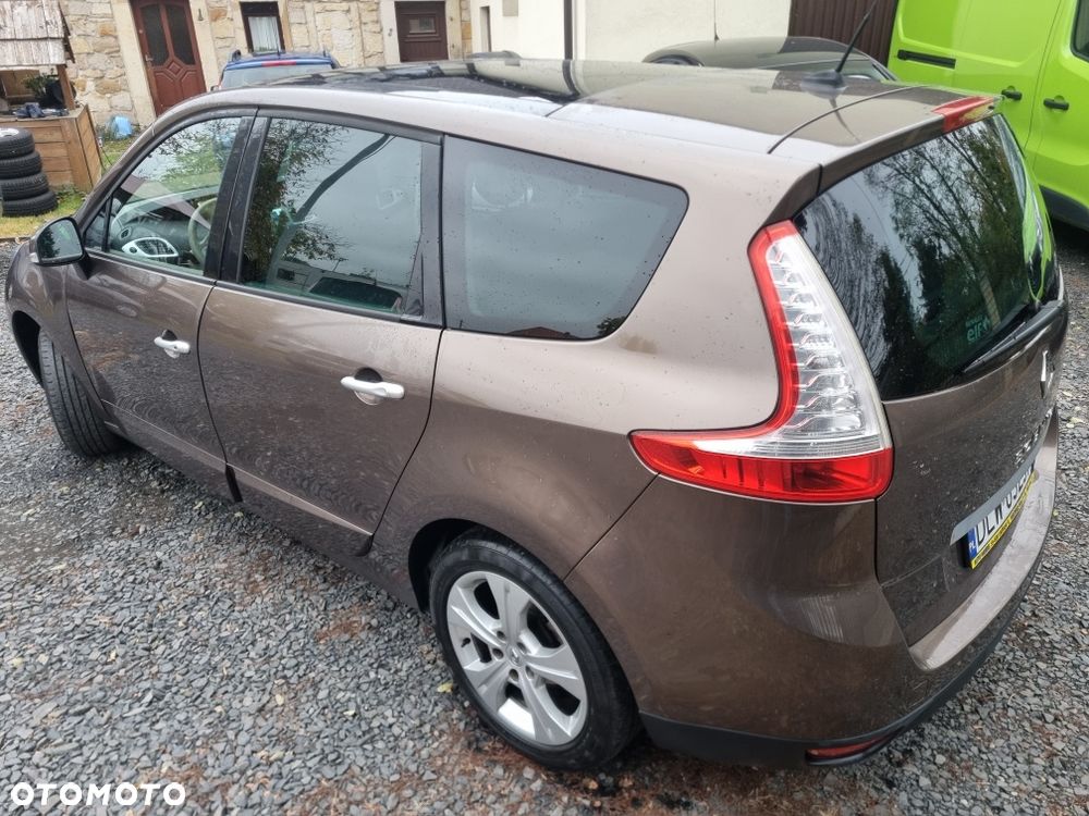 Renault Scenic - 7