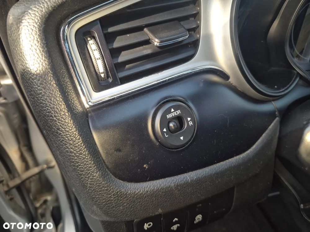 Kia Ceed 1.4 CVVT Dream Team Edition - 20