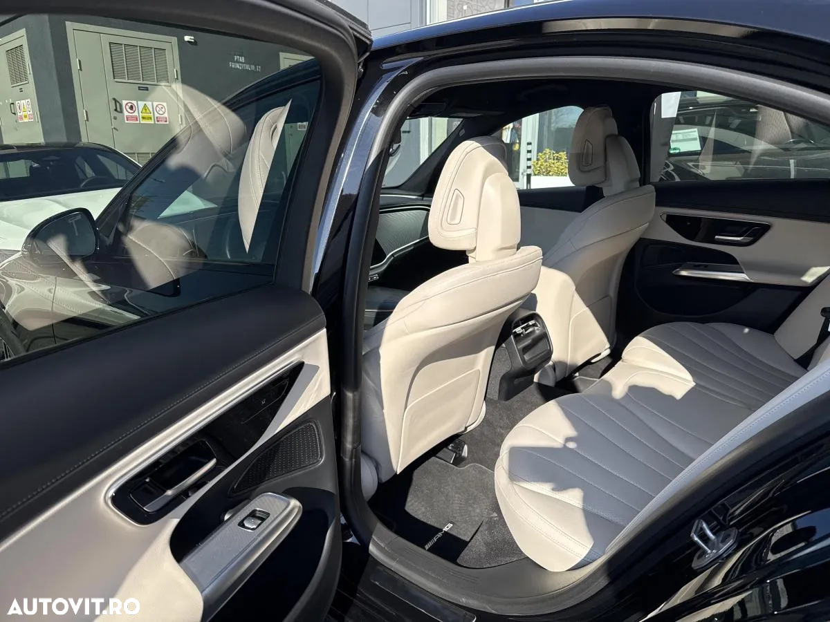Mercedes-Benz E 300 de 4MATIC Aut. - 12