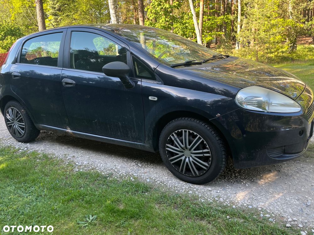 Fiat Grande Punto 1.4 8V Dynamic - 2
