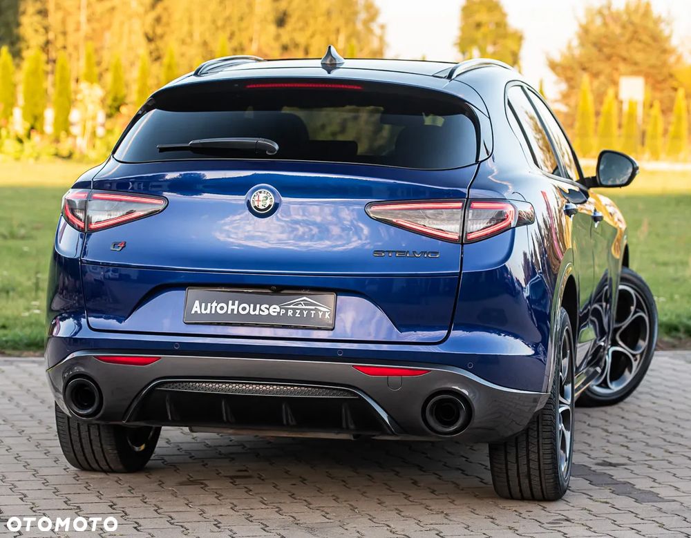 Alfa Romeo Stelvio 2.0 Turbo TI Q4 - 10