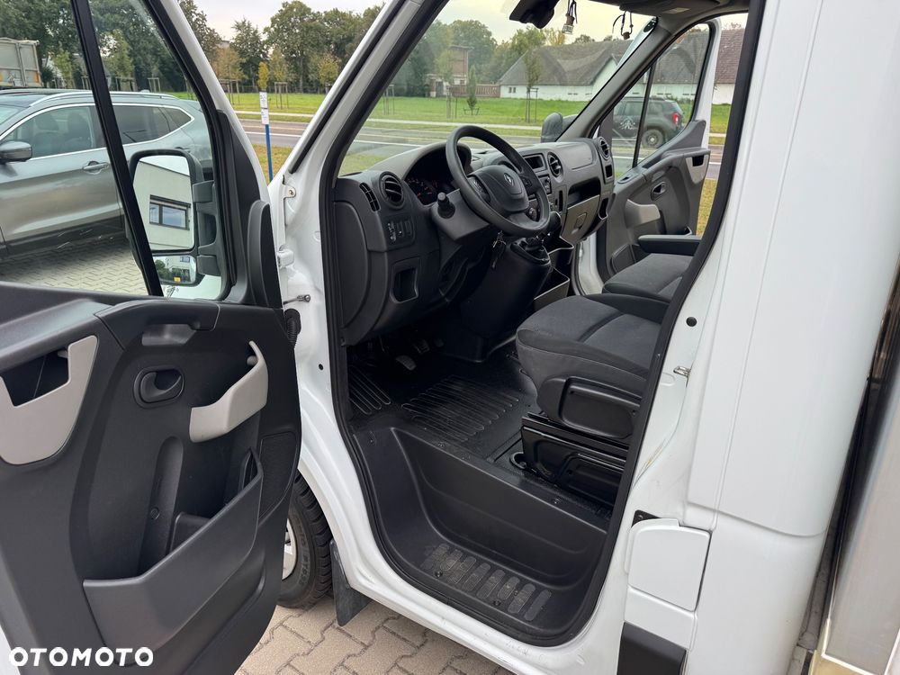 Renault Master - 17