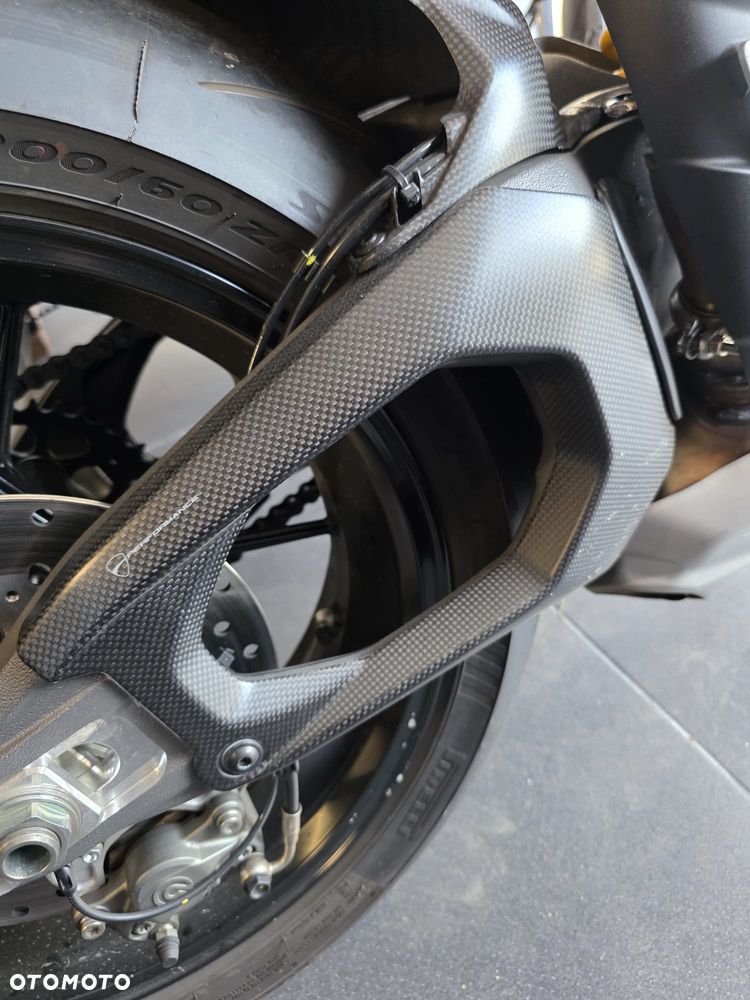 Ducati Panigale V4 - 18