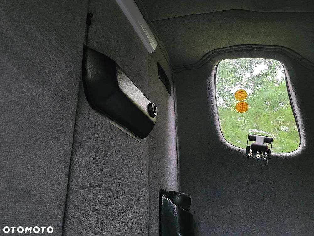 Iveco DAILY 35S 10 EP , Salon PL , Bezwypadkowy,  ASO, KLIMATRONIK ,WEBASTO, 2022r , 3.0 - 16