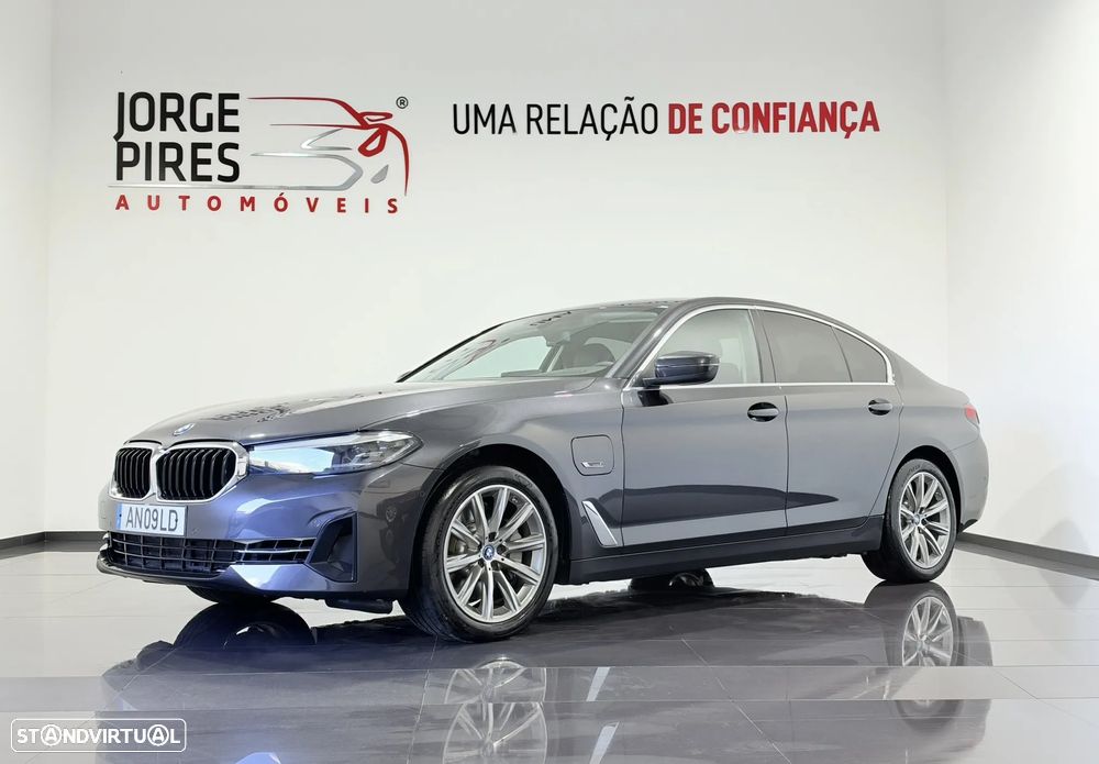 BMW 520 e Line Luxury - 2